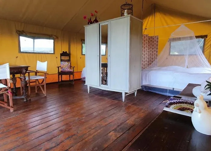 Отель Simply Canvas Farm *